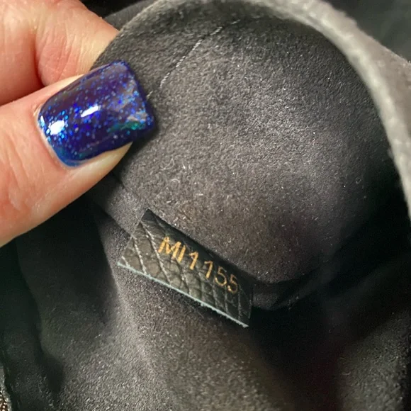 SOLD Louis Vuitton Estrella - Picture 7 of 11